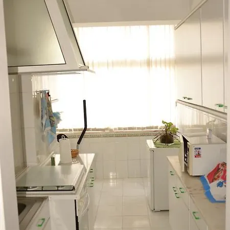 Apartment Oliveira *